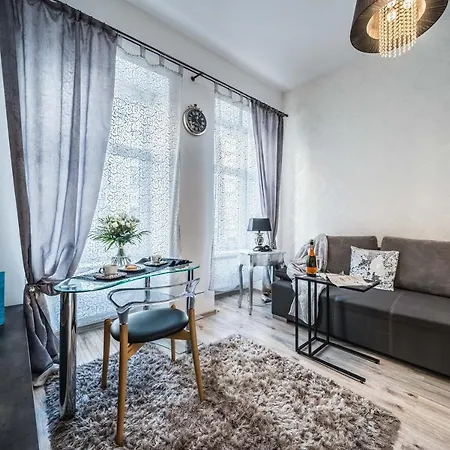 Rent Like - Ruska 41/42 Daire Wroclaw