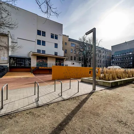 Rent Like - Ruska 41/42 * Wroclaw